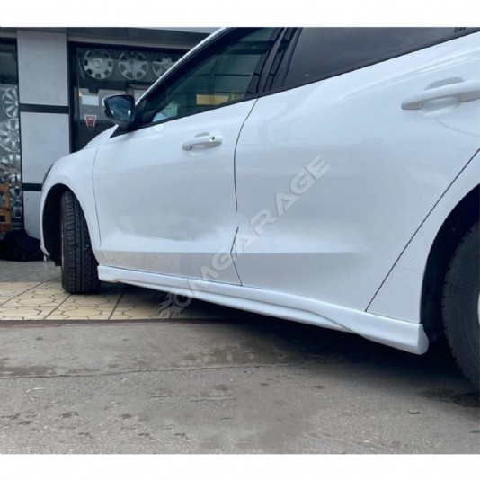 Ford Focus 4 Sedan Marşpiyel Seti 2019 2020 2011 2022 Mat Siyah Plastik 2 Adet