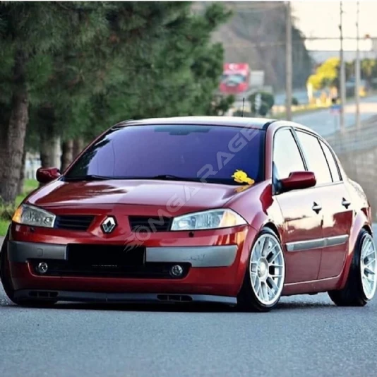 Renault Megane 2 Lgn Tip V2 Ön Lip Mat Siyah