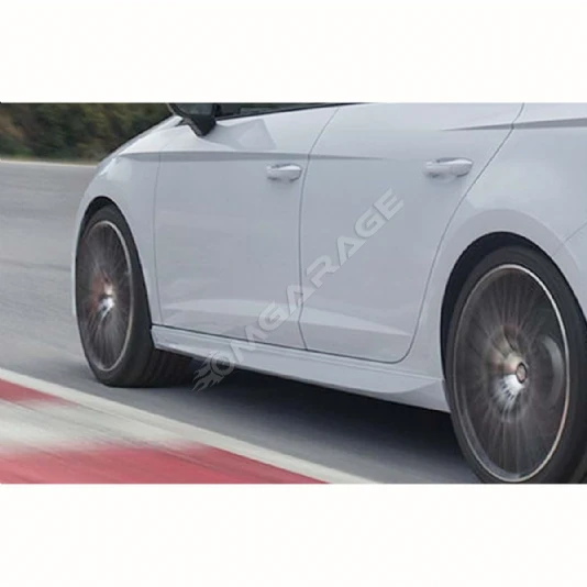 Renault Megane 4 Aero Marşpiyel Seti Mat Siyah Plastik 2016 2017 2018 2019 2020 2021