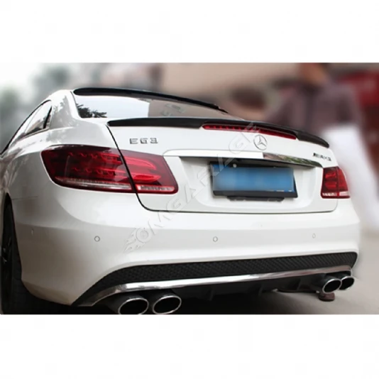 Mercedes E W207 Bagaj Üstü İthal Spoiler Parlak Siyah Plastik Spoyler 2009-2016