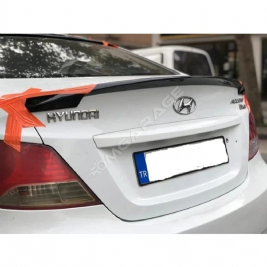 Hyundai Accent Blue Amerikan Bagaj Üstü Spoiler Parlak Siyah Spoyler İthal 2011-2018