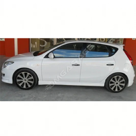 Hyundai i30 Yan Marşpiyel Seti Mat Siyah Plastik 2 Adet 2006 2007 2008 2009 2010 2011 2012