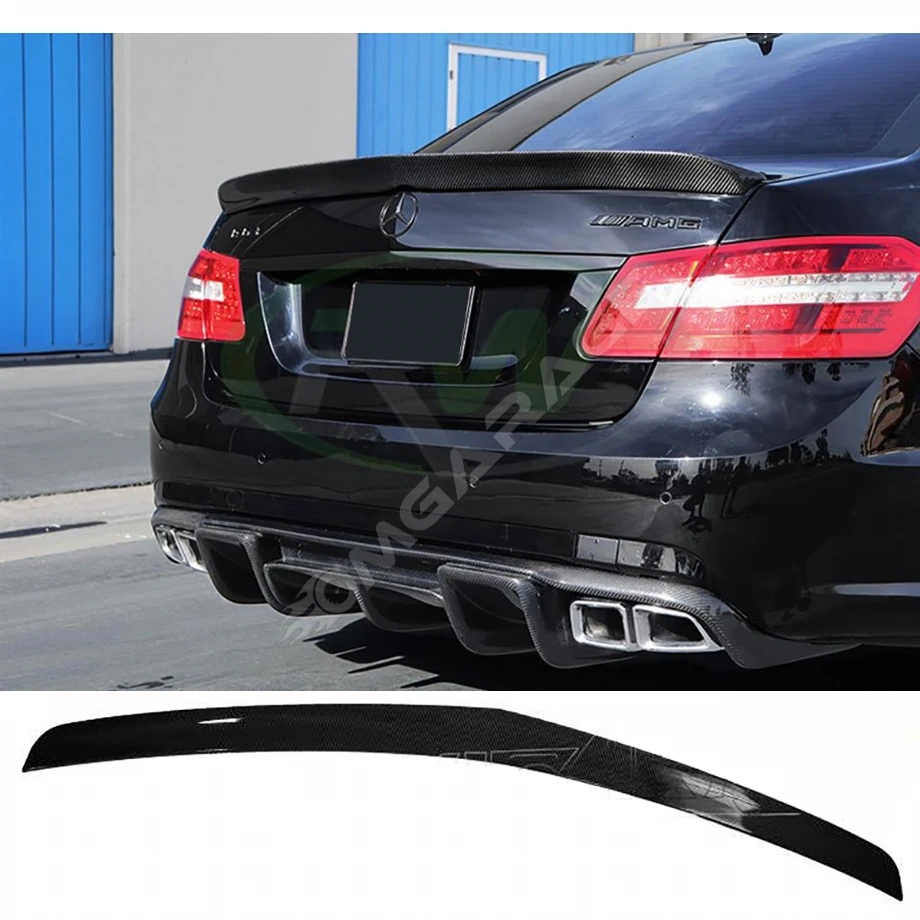 Mercedes E W212 Bagaj Üstü İthal Spoiler Parlak Siyah Plastik Spoyler 2009-2016
