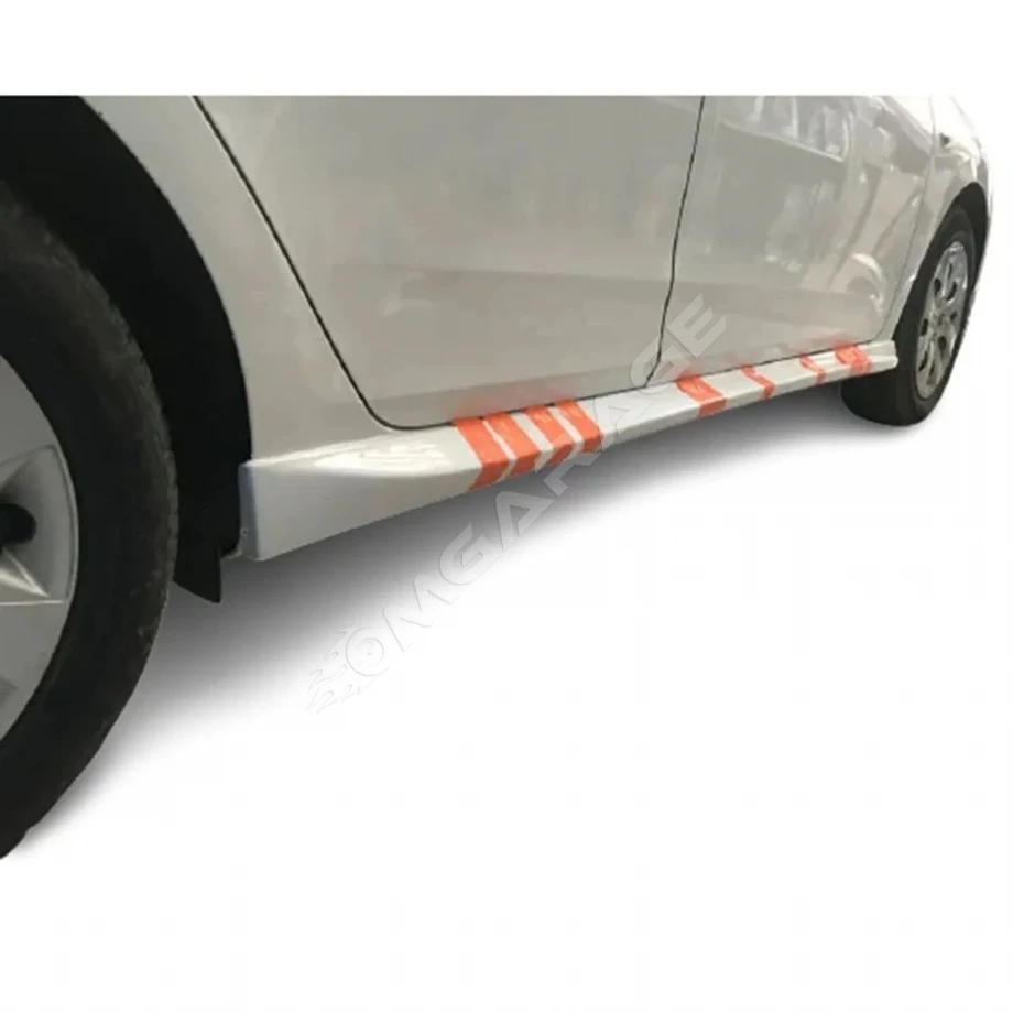 Hyundai i20 2020+ Yan Marşpiyel Seti Plastik Mat Siyah Uyumlu