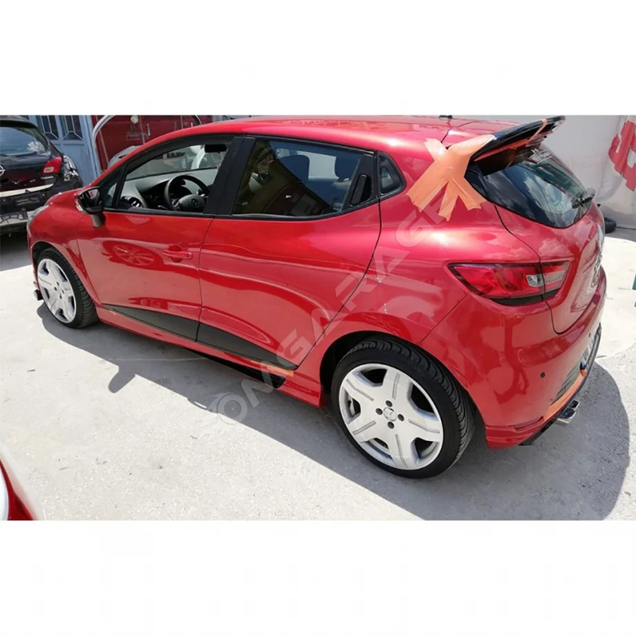 Renault Clio 4 Custom Yan Marşpiyel Seti Plastik Mat Siyah 2012-2019 Uyumlu