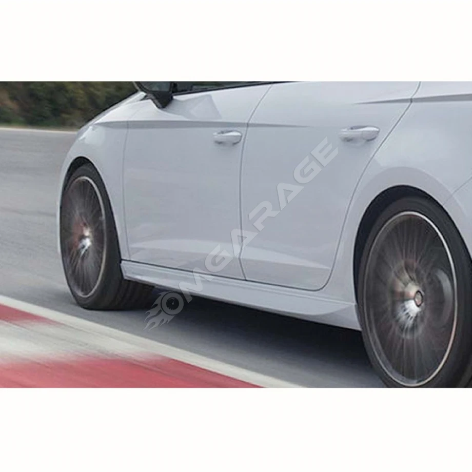 Renault Megane 4 Aero Marşpiyel Seti Mat Siyah Plastik 2016 2017 2018 2019 2020 2021