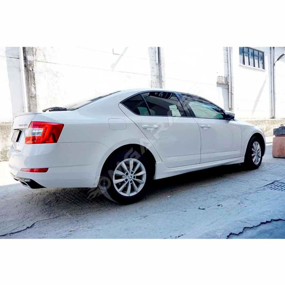 Skoda Octavia 3 Makyajlı Rs Marşpiyel Seti Mat Siyah Plastik 2017 2018 2019 2020