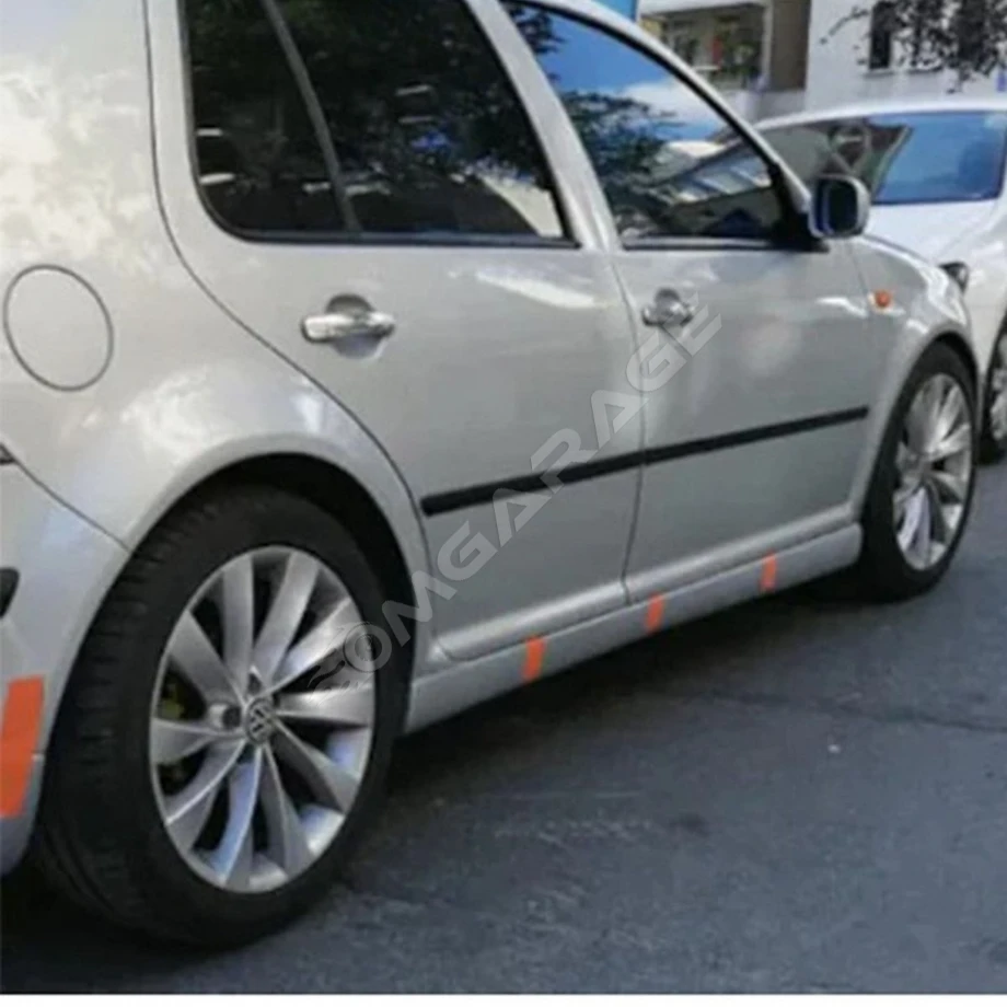 Volkswagen Golf 4 Yan Marşpiyel Seti Plastik Mat Siyah 1997-2003 (ÇİFT)