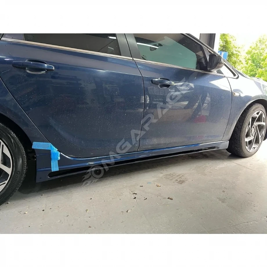 Opel Astra J Rieger Yan Marşpiyel Seti Mat Siyah Plastik 2 Adet