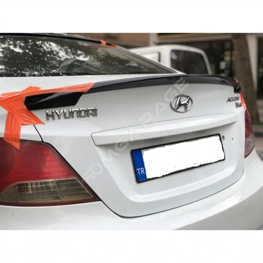 Hyundai Accent Blue Amerikan Bagaj Üstü Spoiler Parlak Siyah Spoyler İthal 2011-2018