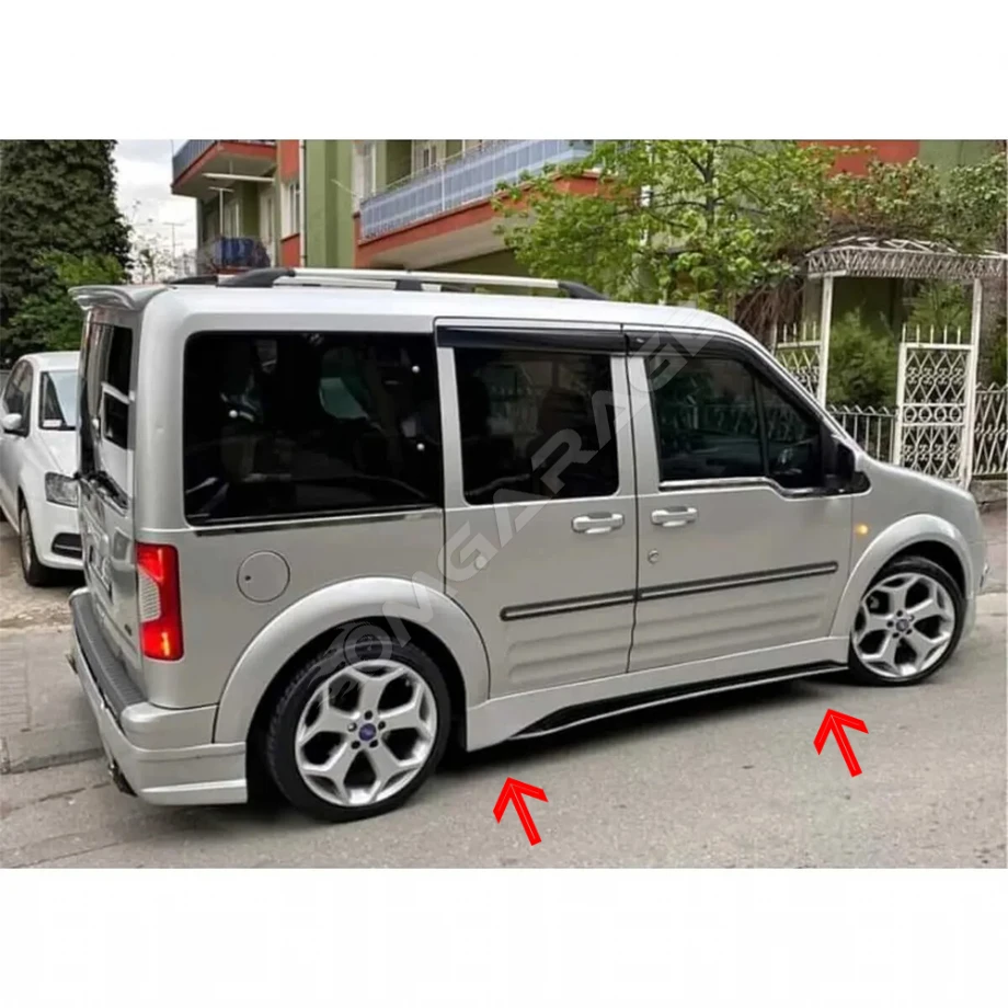 Ford Connect Yan Marşpiyel Seti Mat Siyah Plastik 2 Adet 2003-2014