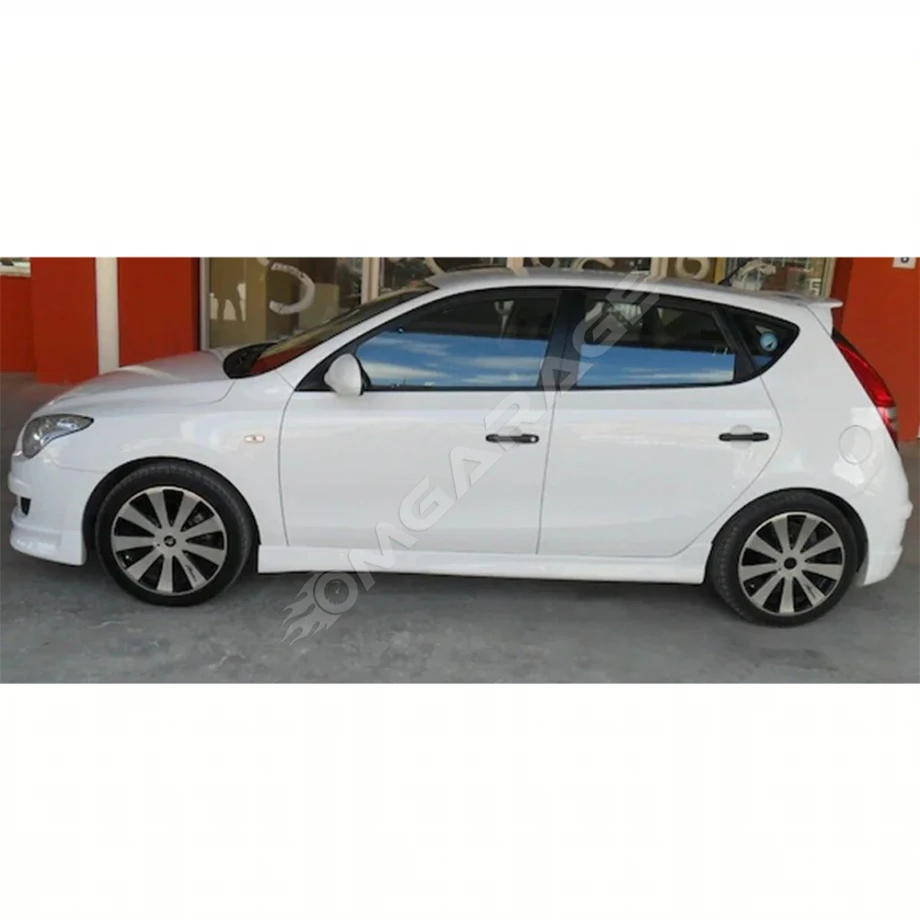 Hyundai i30 Yan Marşpiyel Seti Mat Siyah Plastik 2 Adet 2006 2007 2008 2009 2010 2011 2012